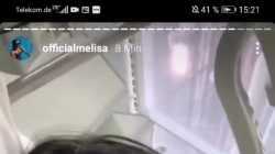 Inszenierte Patientin in einer Klinik für Coronapatienten